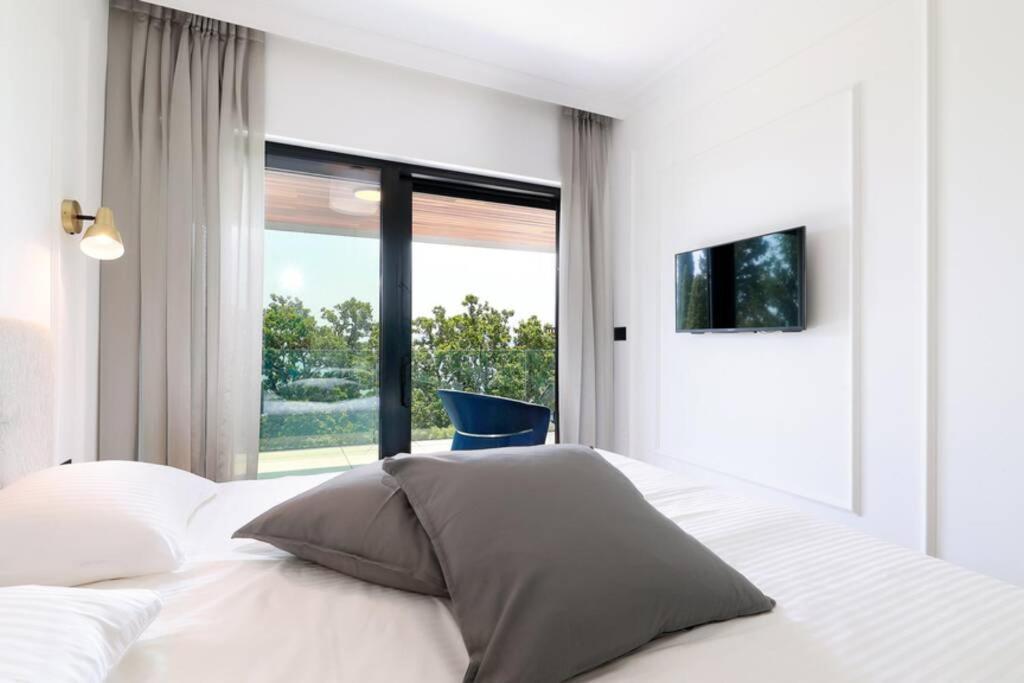 Marena - Trees To Seas Luxury Escape Apartment Opatija Ngoại thất bức ảnh