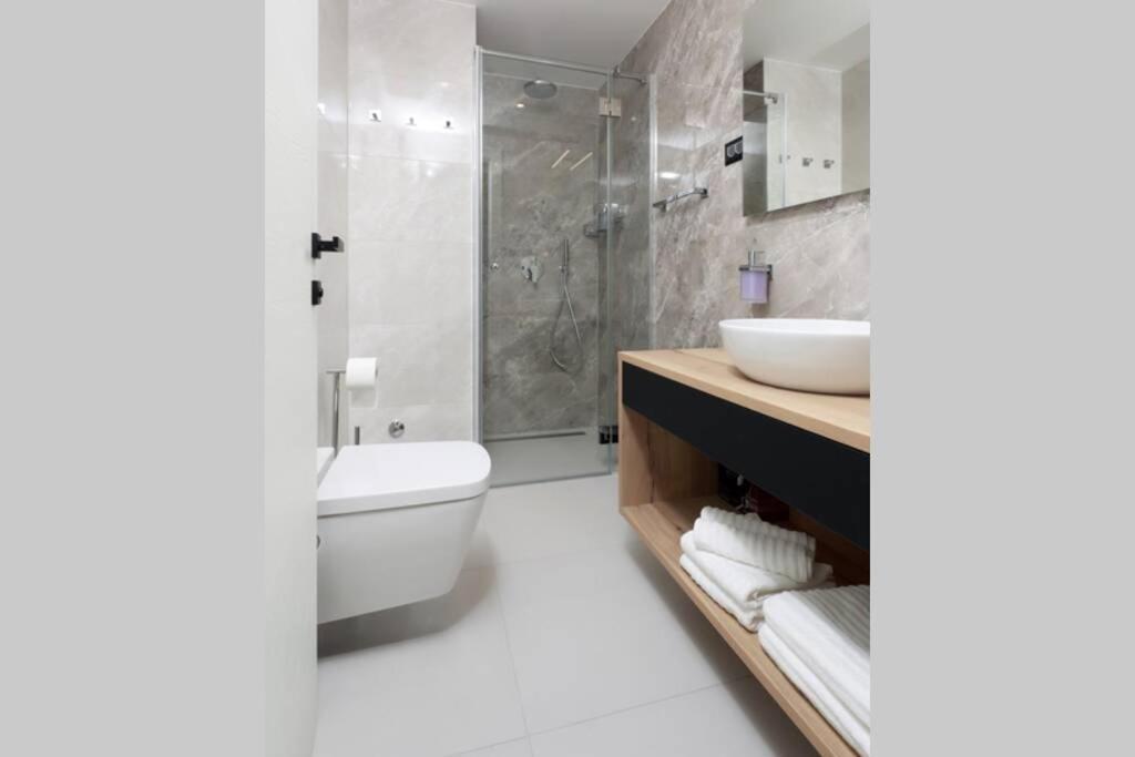 Marena - Trees To Seas Luxury Escape Apartment Opatija Ngoại thất bức ảnh